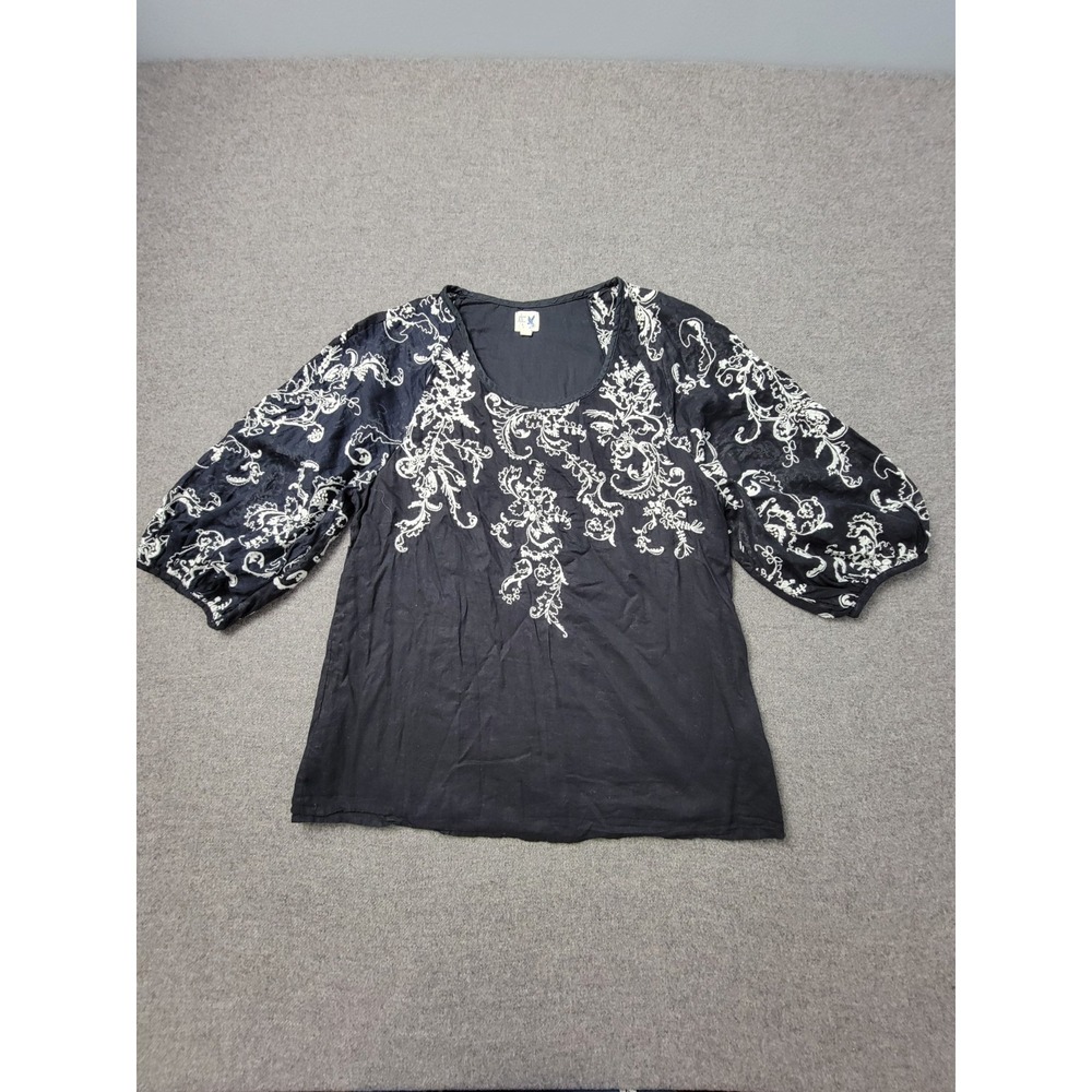 Edmé & Esyllte Blouse Top Womens 8 Black White Embroidered Floral Boho Pullover‎